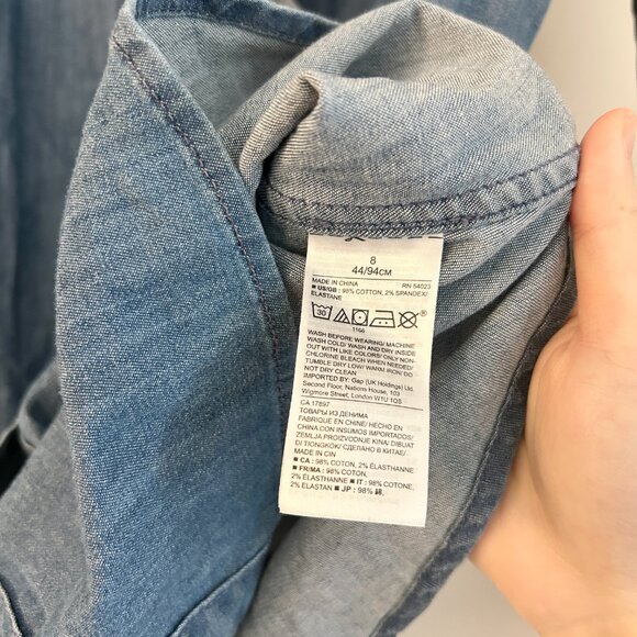 Banana Republic Riley Chambray Ruffle Denim Button Down Shirt Western Size 8 - Picture 6 of 7